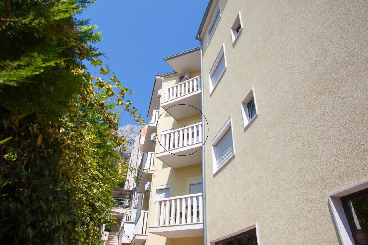 Apartmani Putnik Baska Voda Exterior photo