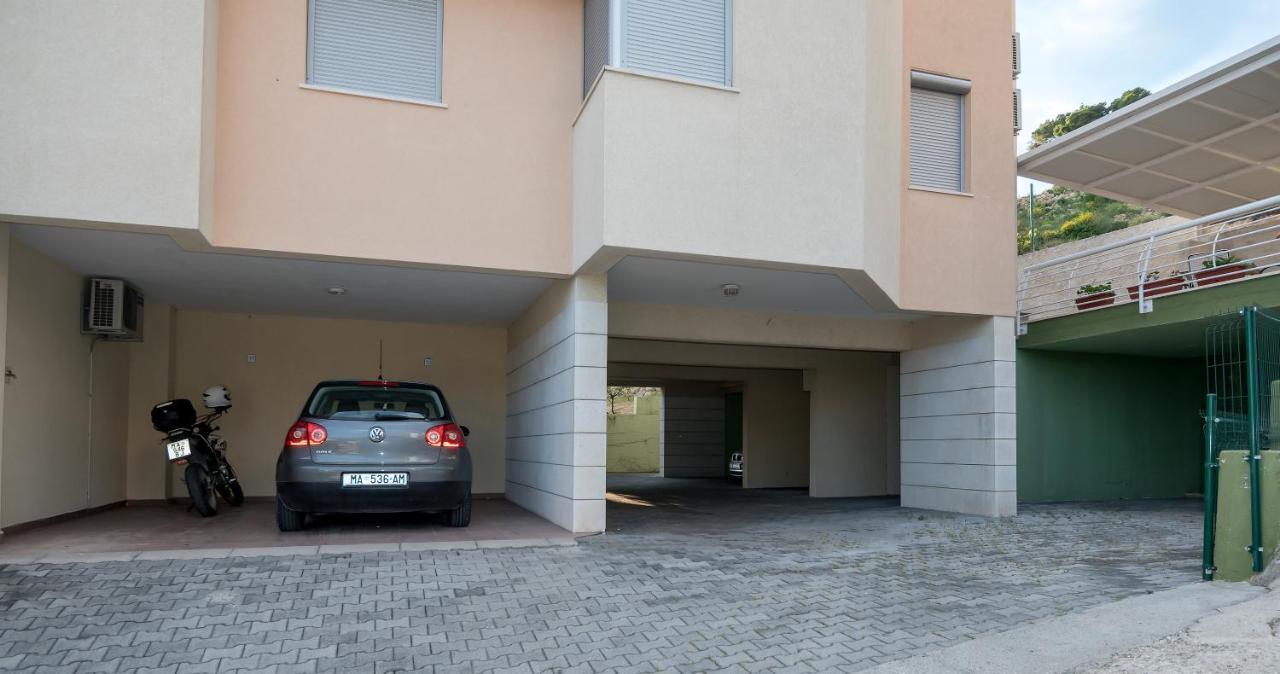 Apartmani Putnik Baska Voda Exterior photo